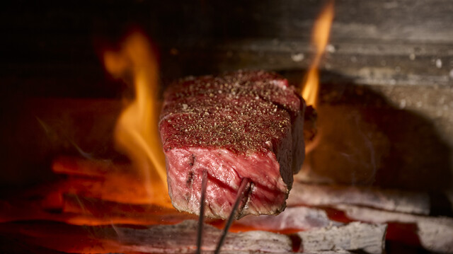 神戸牛炉釜炭焼ステーキ銀座一宮