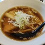 麺屋 飛花 - 料理写真:醤油ラーメン