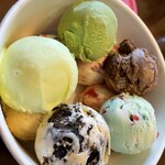 サーティワンアイスクリーム - 料理写真:ポップ10 1270円