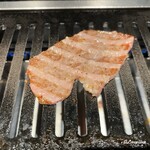 個室焼肉 琥珀 - 前沢牛 リブ芯