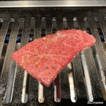 個室焼肉 琥珀 - 前沢牛 腕三角