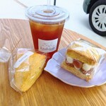 kashiwa - プレーンスコーン、桃とレモンのスコーンサンド、マンゴーティー