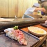 甚八 - 