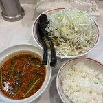 蒙古タンメン中本 - 料理写真:ユッケジャンつけ麺 野菜大盛り、ライス