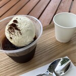 丸美珈琲店 大通公園8丁目F-60 - 