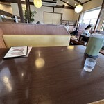 大衆食堂正広 - ６人席に通して頂きました　広々♪