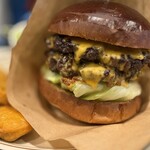 THE BURGER CLUB - 