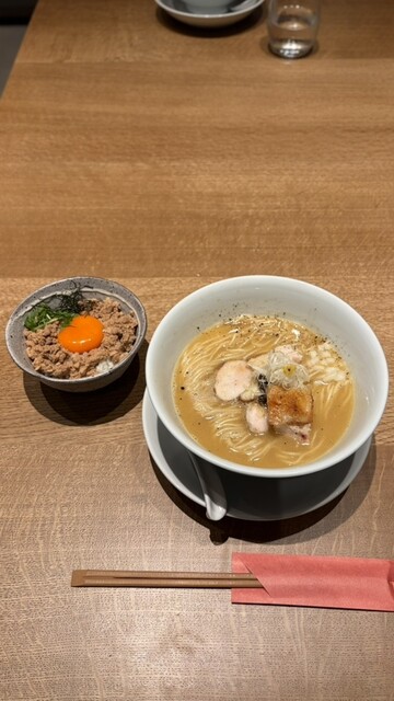 麦と麺助 - 中津（大阪メトロ）/ラーメン | 食べログ
