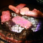 元氣七輪焼肉 牛繁 - 「ファミリー盛り合わせ」より