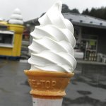 田助 - ジャージー牛乳のソフトクリーム