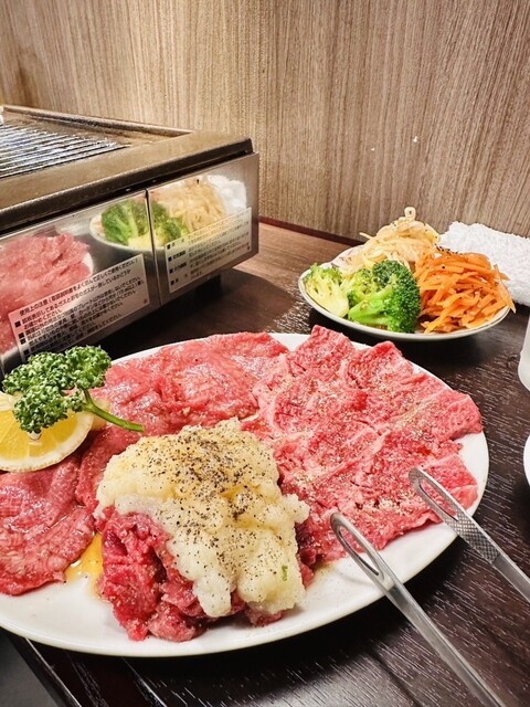 by E.Y1231 : ヤキニク キナシ 梅田お初天神店 - 東梅田/焼肉 | 食べログ