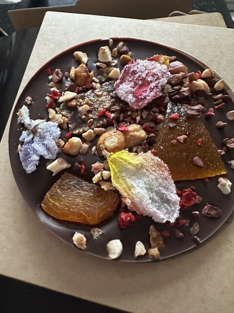 ル・ショコラ・アラン・デュカス 大丸心斎橋 （LE CHOCOLAT ALAIN