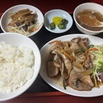 井荻飯店 - 料理写真: