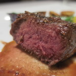 アンティコ　カステッロ - 牛肉(断面)