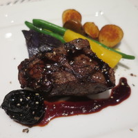 アンティコ　カステッロ - 牛肉のグリル
