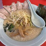 ラーメンショップ 椿 - ネギコテチャーシュー麺