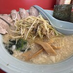 ラーメンショップ 椿 - ネギコテチャーシュー麺