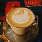 アーモンド ホステル アンド カフェ - 
