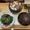 正一堂養生膳食坊 - 料理写真:鶏の白子と骨付き肉の人参スープset(600元)