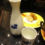 廻る富山湾 すし玉 - 金沢市 中村酒造 すし玉オリジナル「玉寿」熱燗