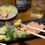 やきとん　すずき - レバ刺