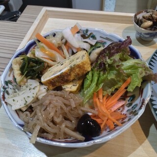 農家民宿&ベジカフェ U_1