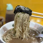 とんこつラーメン よかろうもん - 