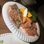 焼肉 坂の途中 - 