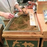 Chaya Madashiya - これが名物のお料理屋さんのお番茶☆