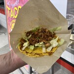 ロピア - 料理写真:トッピング前のタコス