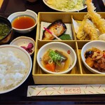 ごはん家 うお福 - 料理写真: