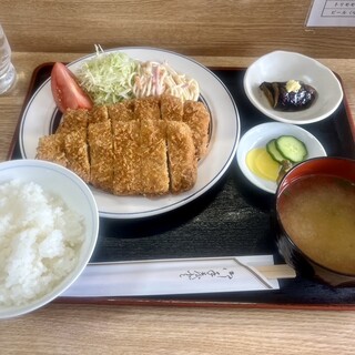 トンカツ 浅井_0