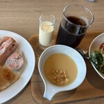 フォルクス - 
