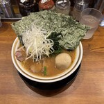 横浜家系ラーメン 三郷家 - 料理写真:"醤油全部"1,300円♪