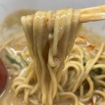 天然塩ラーメン しおはな屋 - 麺リフト