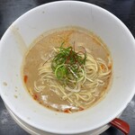 天然塩ラーメン しおはな屋 - シンプルラーメン（塩豚骨）