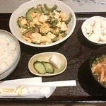 Suzuran - ゴーヤちゃんぷる定食￥９００