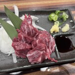 広島鮮魚産直センター 魚魚一 - 馬刺し1089円