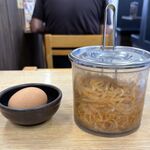 徳島ラーメン東大 - 料理写真:初めに提供