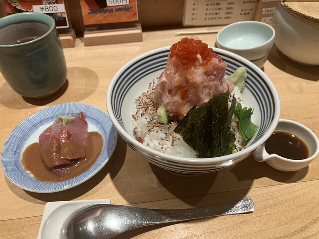 Tsuji Han Aakuhiruzu ten - Roppongi Itchome/Kaisen-don (Seafood