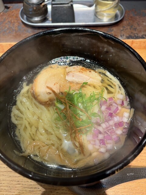 メンヤ ニュークラシック - 中津（大阪メトロ）/ラーメン | 食べログ