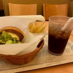 モスバーガー - 