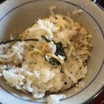 味山荘 真風留 - 梅しらすの釜飯