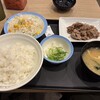 松屋 南津守店