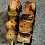 炉端焼き鳥 鶏彩 - 
