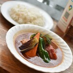 スープカレー カムイ - チキン野菜カレー（１，６９０円）２０２６年６月