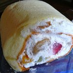 ハッピーベリー - 【いろいろフルーツとカスタードのロール…1,890円】♪2010/4