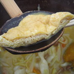 ほうとう不動 - 厚手の油揚げ