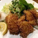 久住 - イカフライ定食（900円）。このボリュームは凄い！