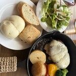 やなぎらん - ラクレットチーズハンバーグ